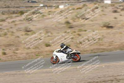 media/Apr-20-2025-AHRMA (Sun) [[393a79c373]]/Race/Group 11 early race/Turn 4b/